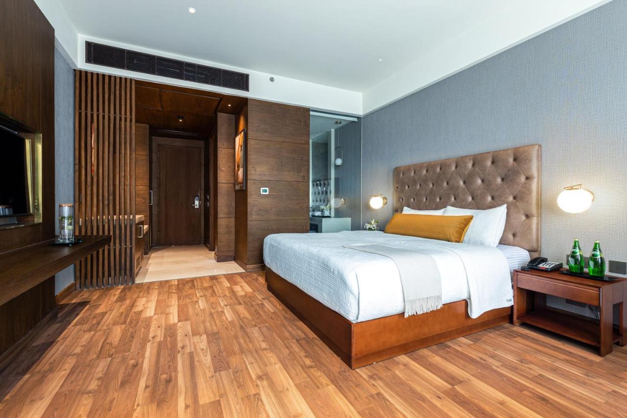 Wyndham Chandigarh Mohali ภายนอก รูปภาพ