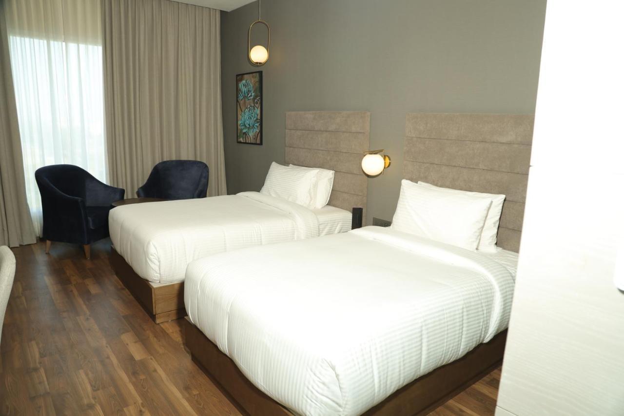 Wyndham Chandigarh Mohali ภายนอก รูปภาพ