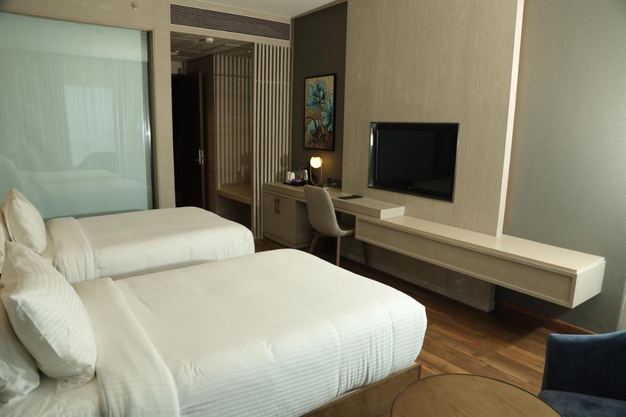Wyndham Chandigarh Mohali ภายนอก รูปภาพ