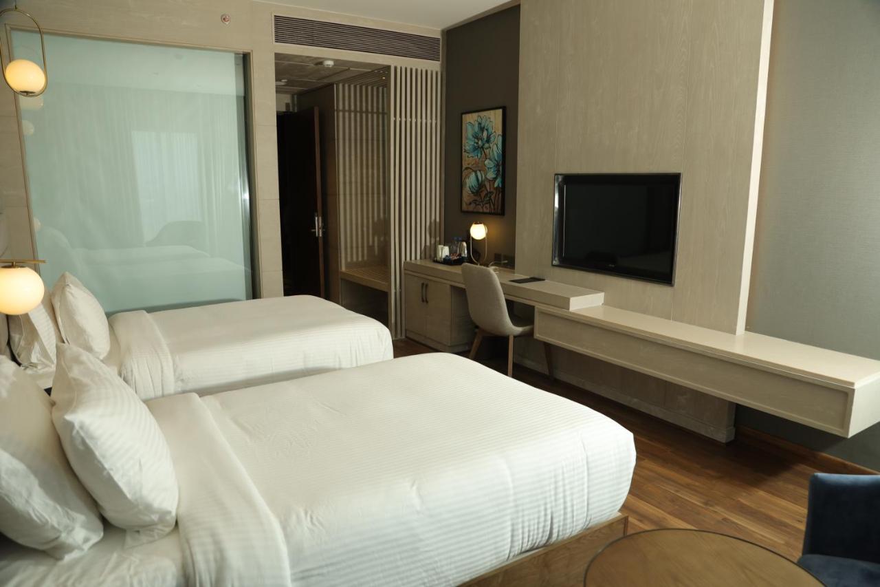 Wyndham Chandigarh Mohali ภายนอก รูปภาพ