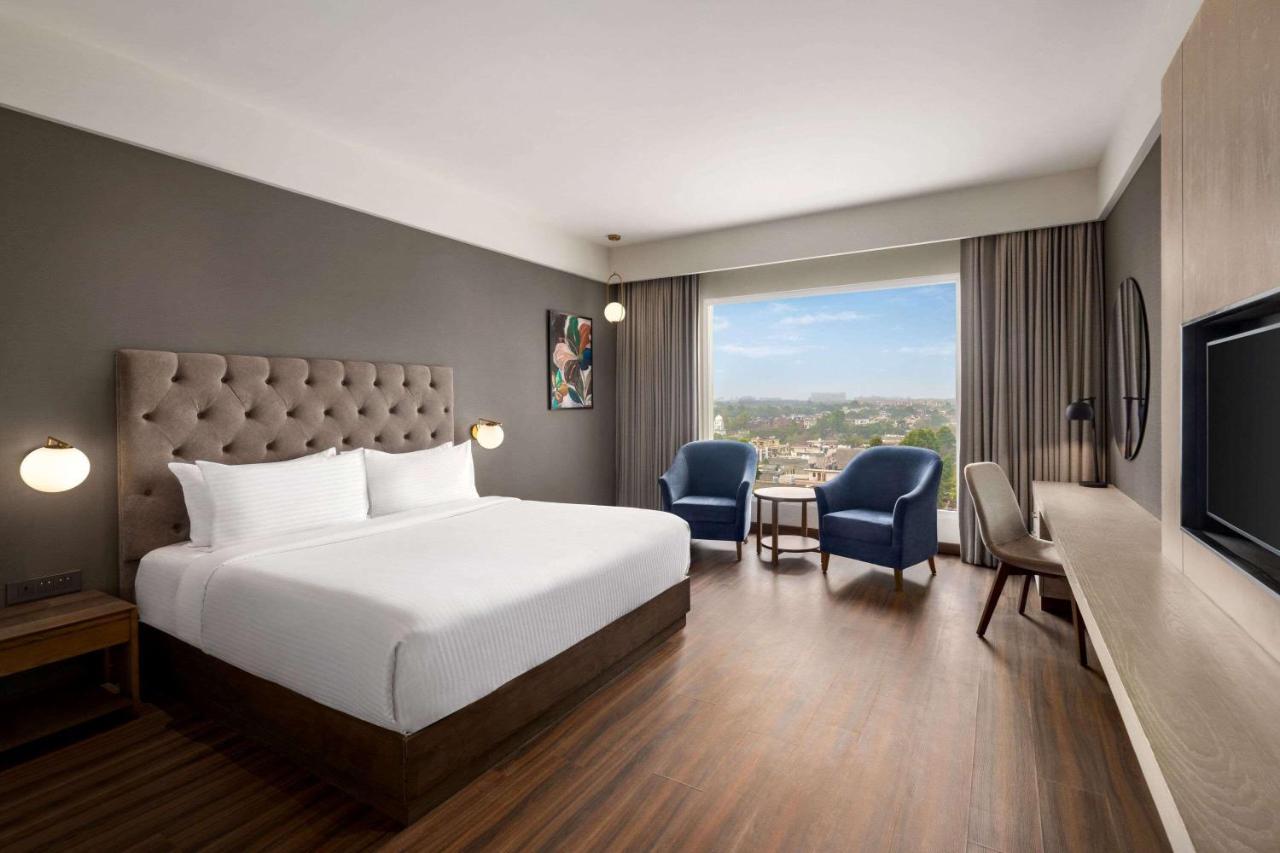 Wyndham Chandigarh Mohali ภายนอก รูปภาพ