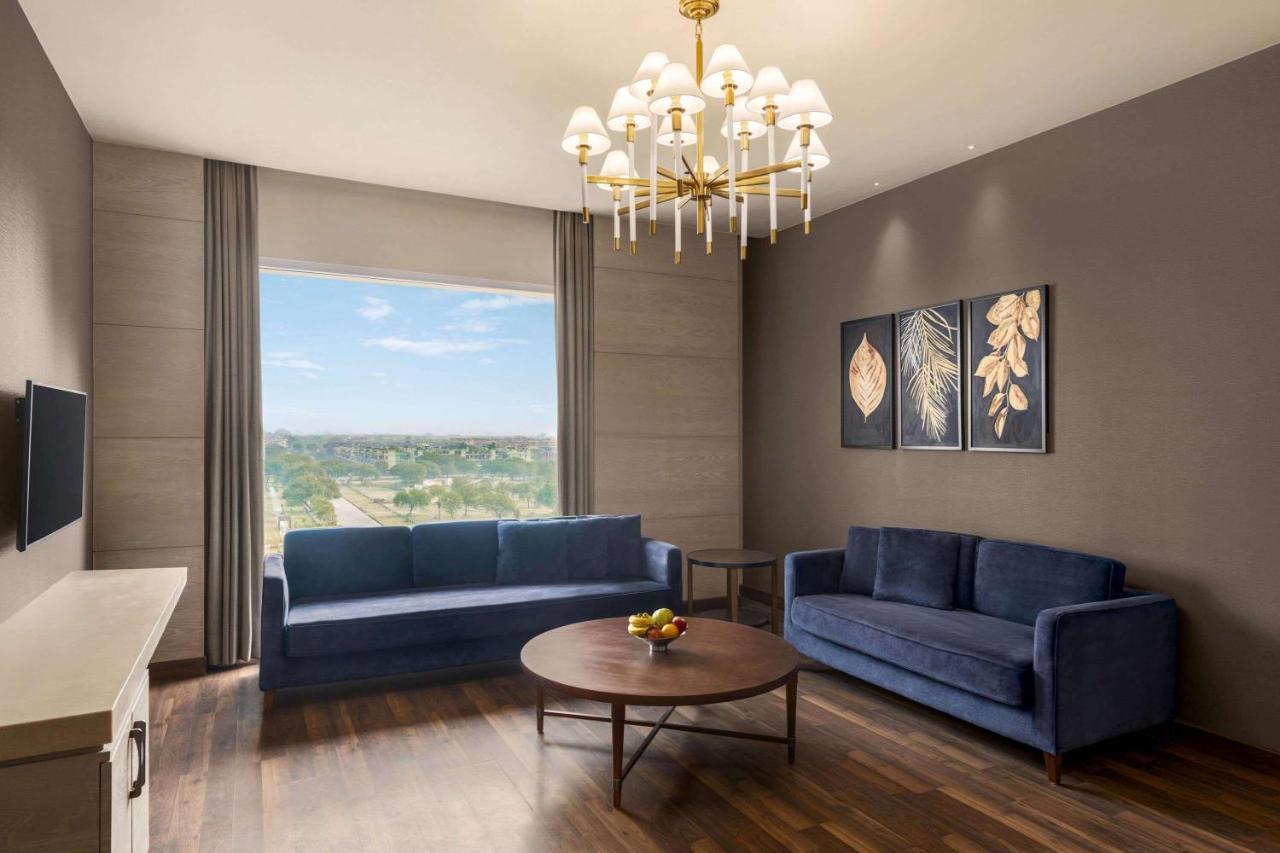 Wyndham Chandigarh Mohali ภายนอก รูปภาพ