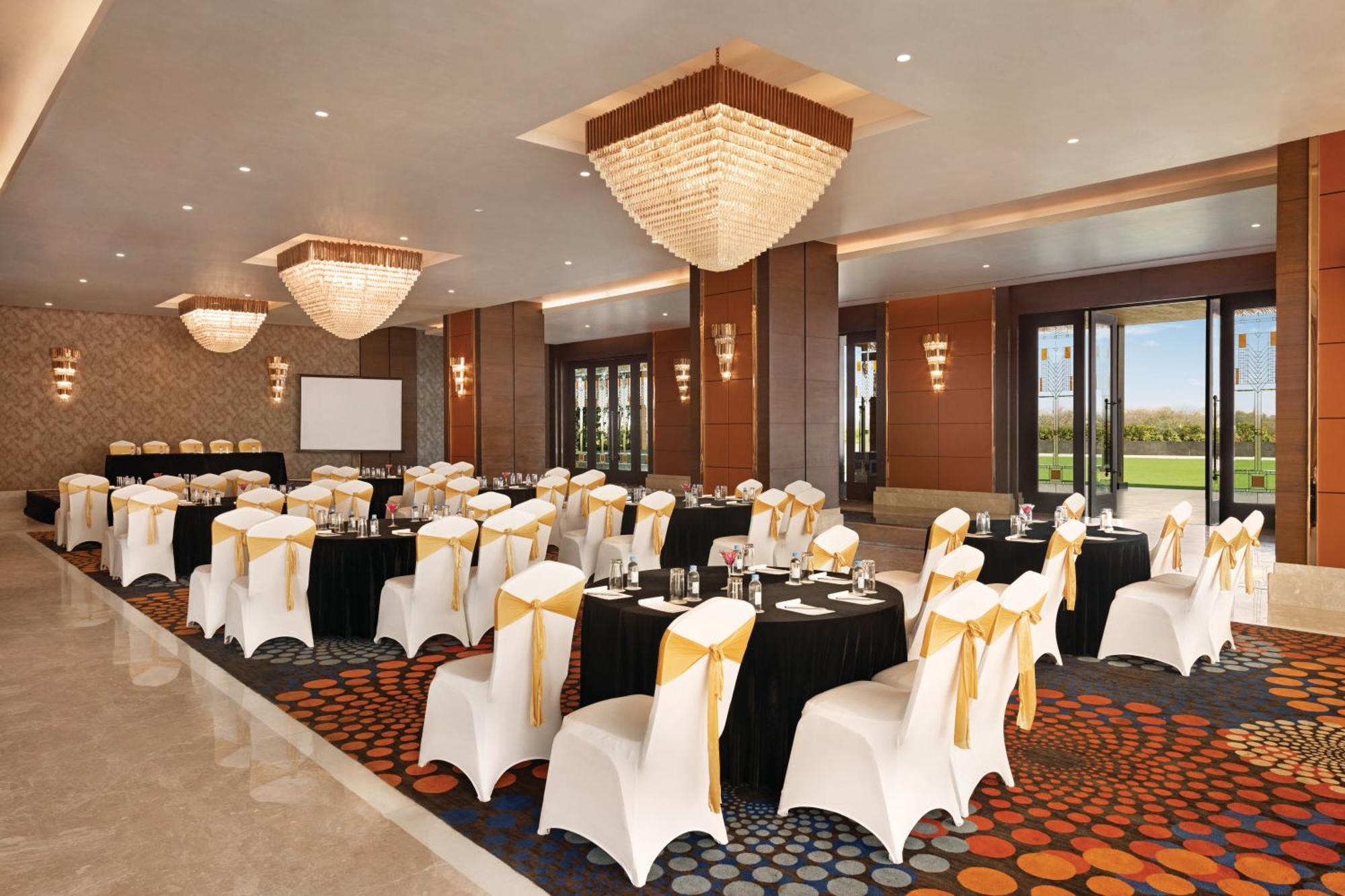 Wyndham Chandigarh Mohali ภายนอก รูปภาพ
